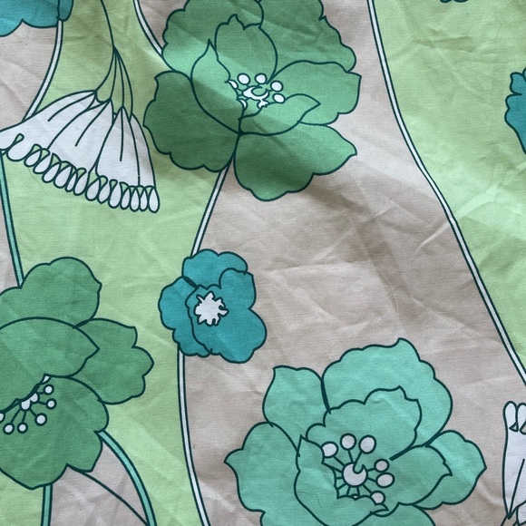 Tuckernuck (Hyacinth House) Green and Blue Floral Dorinda Midi Dress - Picture 10 of 10